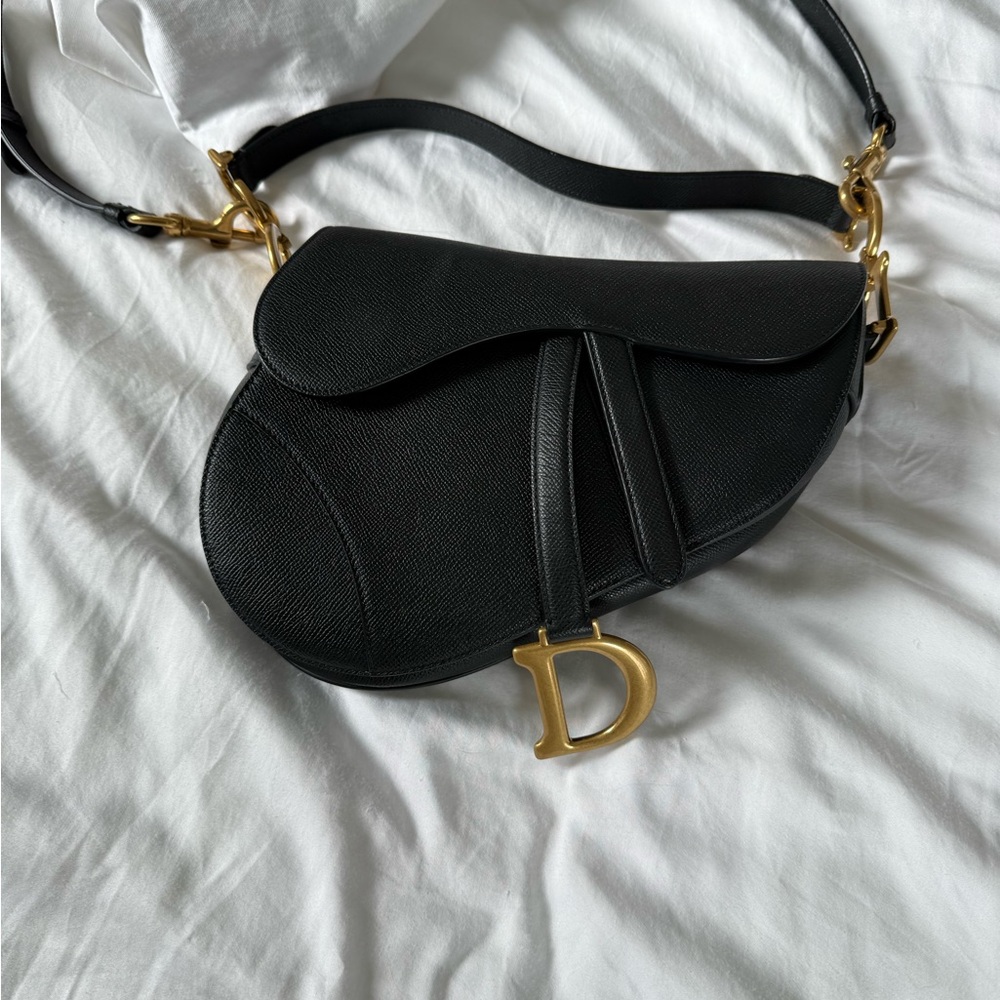 LIKE NEW - Dior Saddle Bag